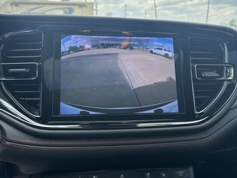 Used 2024 Dodge Durango GT RWD image 21