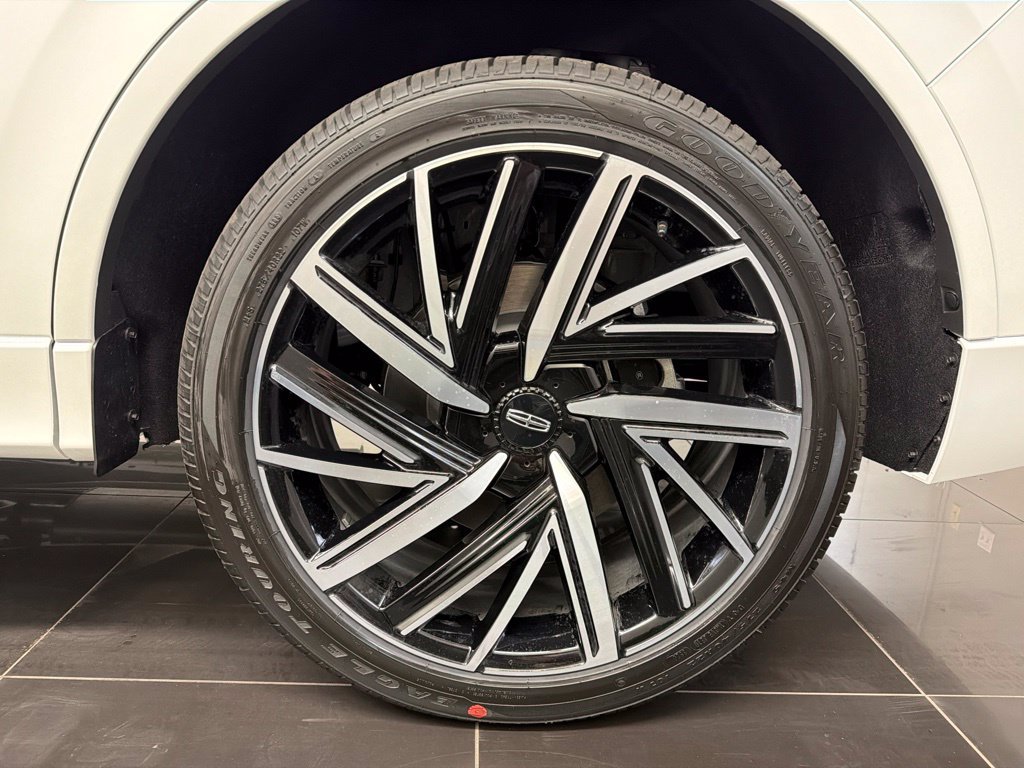 New 2027 Lincoln Aviator Black Label w/ Jet Appearance Package AWD/4WD image 7