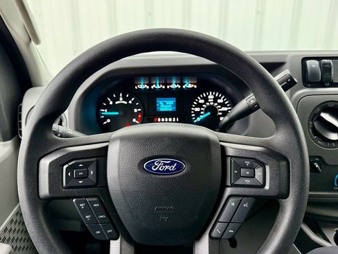 New 2025 Ford E-350 and Econoline 350 Super Duty w/ Power Equipment Group RWD image 25