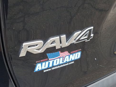 Used 2020 Toyota RAV4 XLE w/ Convenience Package AWD/4WD image 30