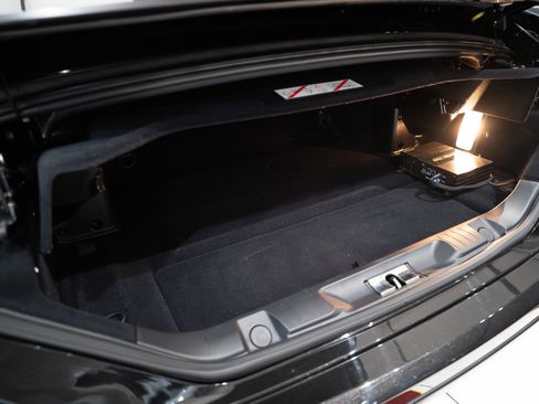 Used 2015 Ferrari California T image 56