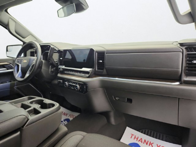 Used 2025 Chevrolet Silverado 1500 LT AWD/4WD image 28