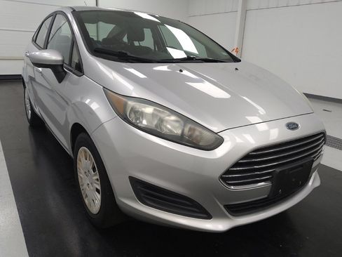 Used 2016 Ford Fiesta S FWD image 14