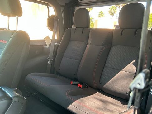 Used 2023 Jeep Wrangler Rubicon AWD/4WD image 41