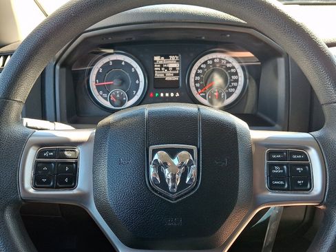 Used 2024 RAM 1500 Classic SLT AWD/4WD image 18