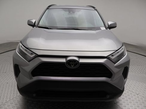 Certified 2025 Toyota RAV4 XLE FWD image 5