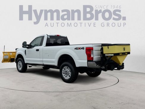 Used 2017 Ford F250 XLT w/ XLT Value Package image 5