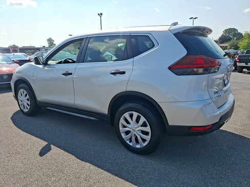 Used 2020 Nissan Rogue S AWD/4WD image 4