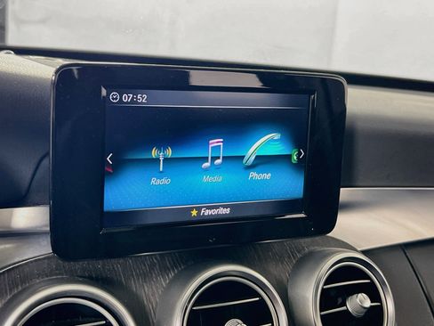 Used 2019 Mercedes-Benz C 300 4MATIC Sedan image 14