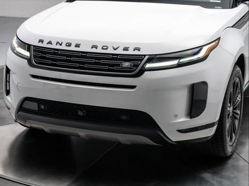 New 2026 Land Rover Range Rover Evoque S image 9