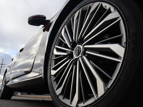 Certified 2025 Nissan Altima 2.5 SL image 10