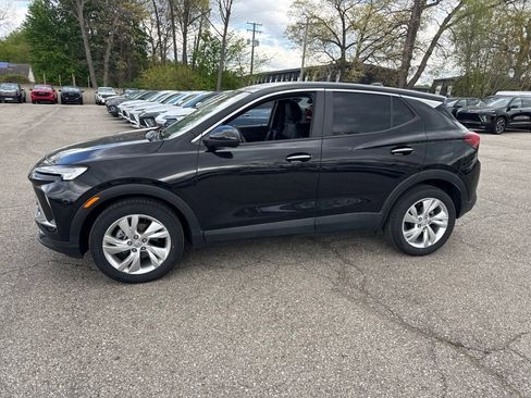 Used 2024 Buick Encore GX Preferred w/ Comfort Package FWD image 5