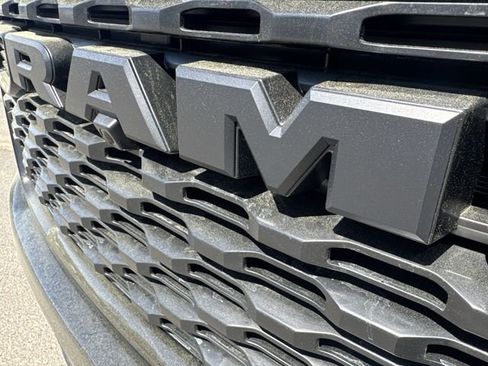 New 2026 RAM 1500 4x4 Crew Cab image 16