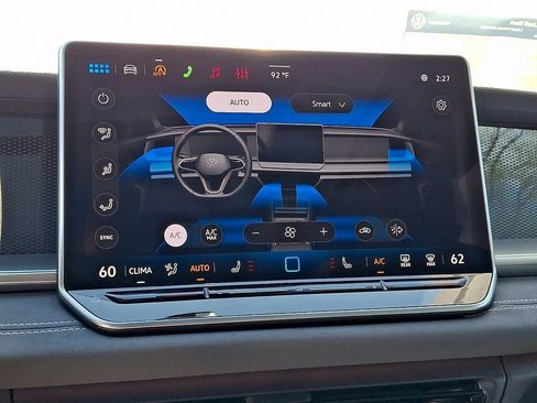 New 2026 Volkswagen Tiguan SE R-Line AWD/4WD image 12