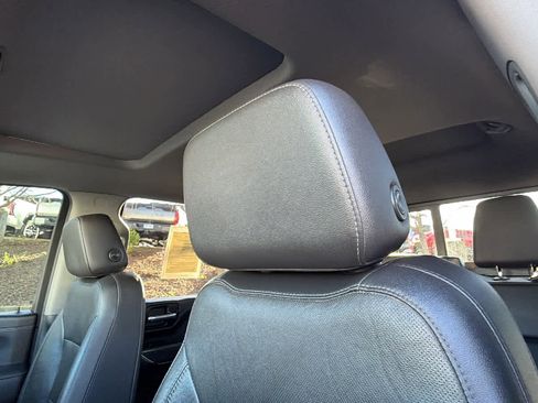 Used 2020 Chevrolet Silverado 2500 LTZ w/ LTZ Premium Package image 11