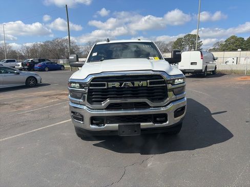 Used 2025 RAM 2500 Big Horn image 2