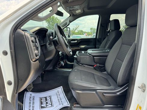 Used 2020 Chevrolet Silverado 2500 LT AWD/4WD image 15
