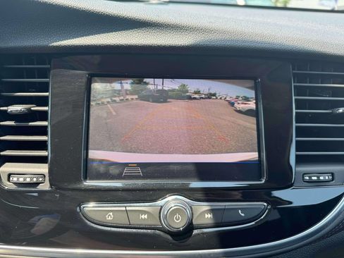 Used 2022 Buick Encore Preferred w/ Safety Package AWD/4WD image 31