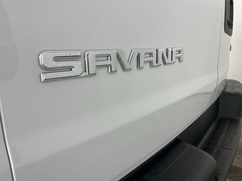 New 2025 GMC Savana 2500 w/ Driver Convenience Package RWD image 29