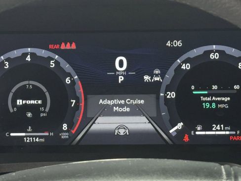 Used 2024 Toyota Tacoma TRD Off-Road AWD/4WD image 16