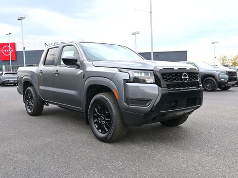 New 2026 Nissan Frontier SV w/ Tow Package image 2