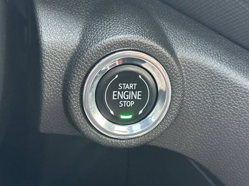 Used 2023 Chevrolet TrailBlazer RS w/ Sun and Liftgate Package image 28