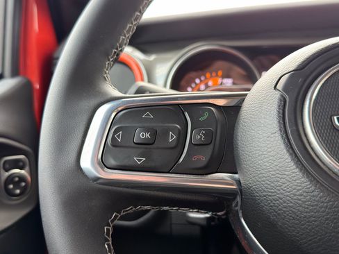 Used 2023 Jeep Wrangler Sahara image 23