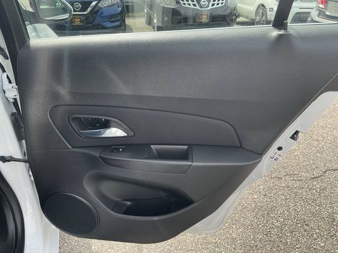 Used 2016 Chevrolet Cruze LT FWD image 26