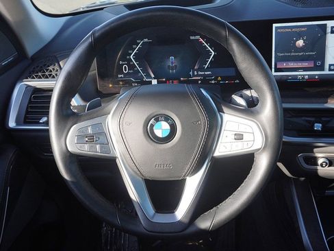 Used 2025 BMW X7 xDrive40i w/ Premium Package AWD/4WD image 42