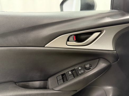 Used 2021 MAZDA CX-3 Sport image 12