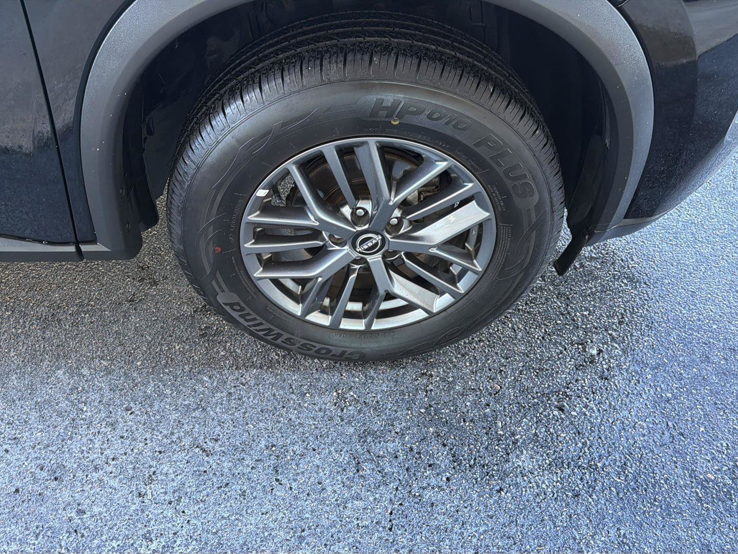 Used 2023 Nissan Rogue S AWD/4WD image 37
