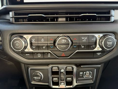 New 2025 Jeep Wrangler Sport S image 18