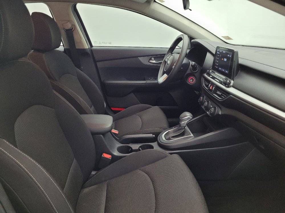 Used 2020 Kia Forte LXS FWD image 21