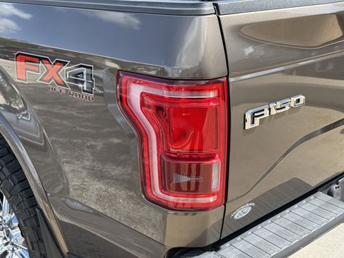 Used 2016 Ford F150 Lariat w/ Equipment Group 502A Luxury AWD/4WD image 11
