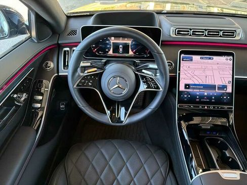 Certified 2025 Mercedes-Benz S 580 4MATIC Sedan image 18