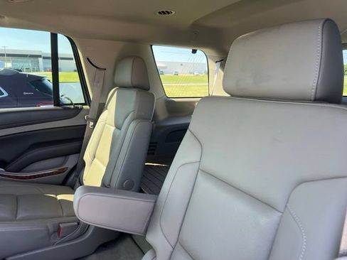 Used 2016 Chevrolet Tahoe LTZ AWD/4WD image 9