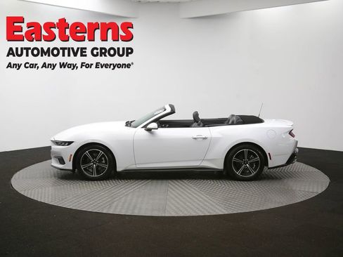 Used 2024 Ford Mustang Premium image 58
