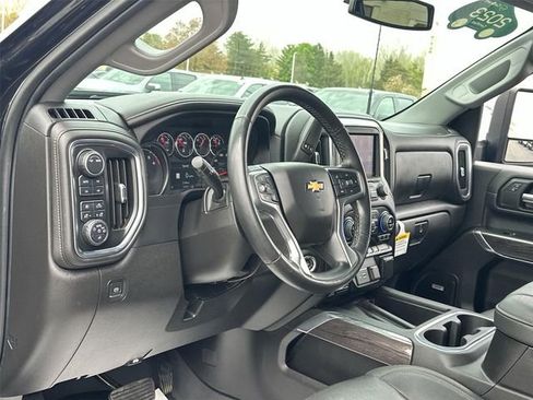 Certified 2023 Chevrolet Silverado 2500 LTZ w/ LTZ Convenience Package AWD/4WD image 10