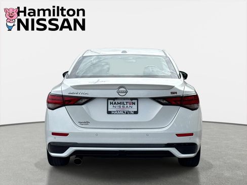 Used 2024 Nissan Sentra SR FWD image 3