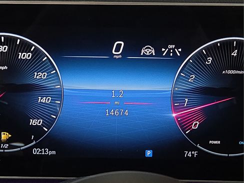 Used 2024 Mercedes-Benz GLS 580 4MATIC image 24