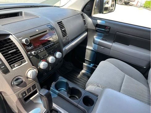 Used 2010 Toyota Tundra 4x4 Double Cab image 19