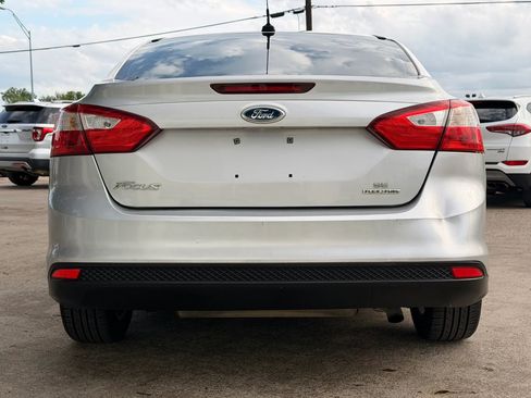 Used 2014 Ford Focus SE image 4