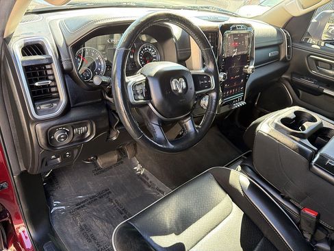 Used 2019 RAM 1500 Laramie RWD image 9