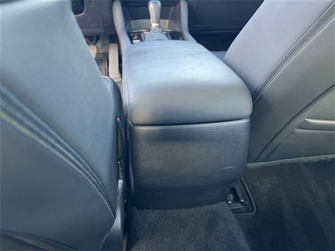 Used 2021 MAZDA MAZDA3 2.5 Turbo Sedan w/Premium Plus image 22