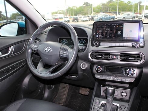 Used 2022 Hyundai Kona Limited image 8