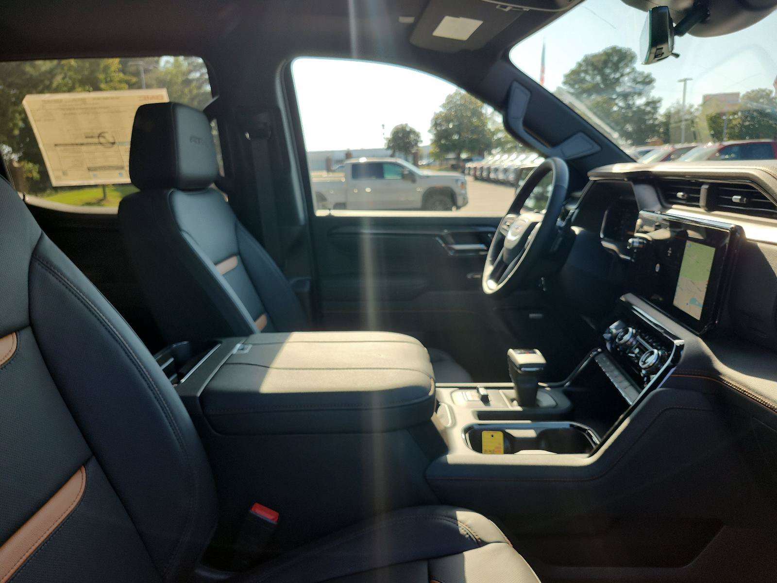 New 2026 GMC Sierra 1500 AT4 w/ AT4 Premium Package AWD/4WD image 7