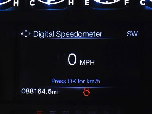 Used 2016 Ford F150 XLT w/ Equipment Group 302A Luxury image 17