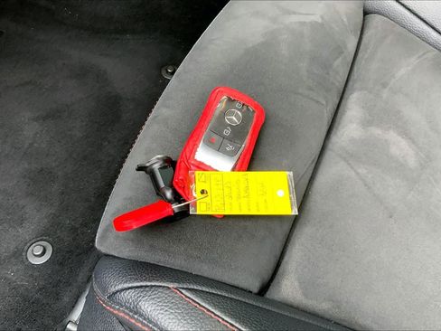 Used 2023 Mercedes-Benz C 43 AMG AMG C 43 image 13