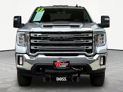 Used 2022 GMC Sierra 2500 SLE w/ SLE Convenience Package AWD/4WD image 2