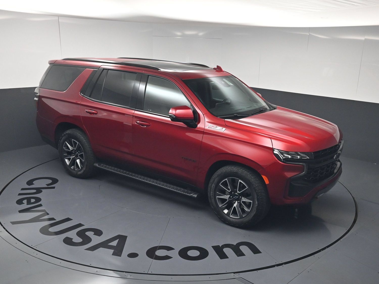Used 2023 Chevrolet Tahoe Z71 w/ Z71 Off-Road Package AWD/4WD image 32